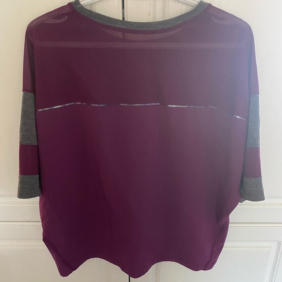 Nike dri-fit crop top - Picture 2 of 4